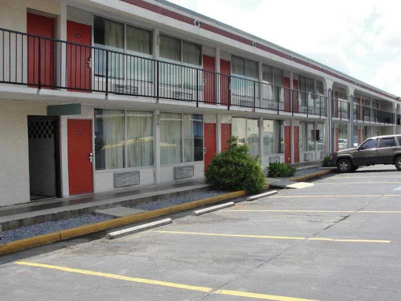 Motel 6 Alcoa Exterior photo